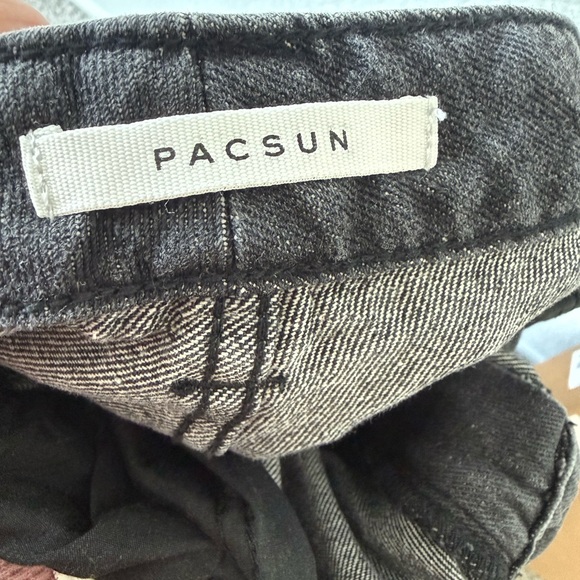 PacSun Black Denim Cargo 90s Joggers SZ 25 - Picture 7 of 7